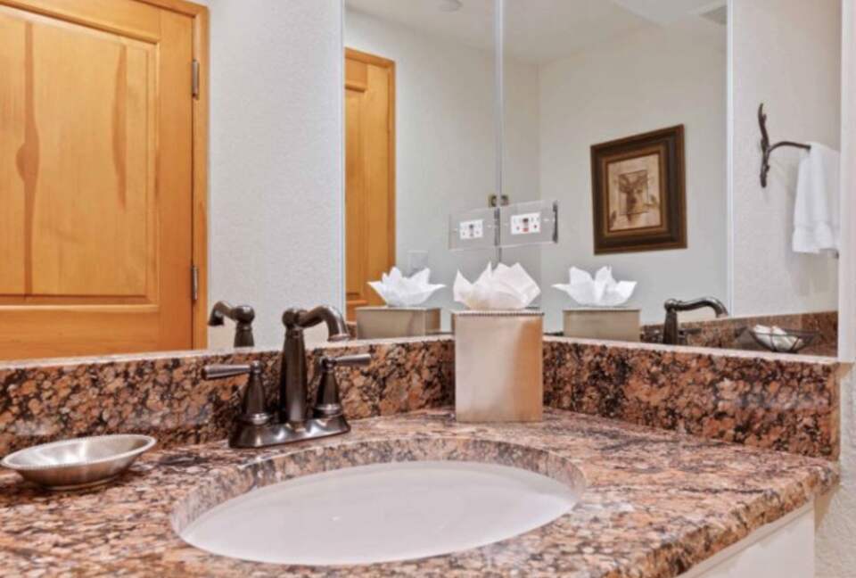 The Charter at Beaver Creek Ski-In/Ski-Out Condo - Beaver Creek, Colorado