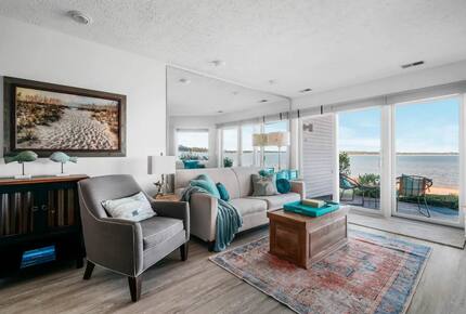 Direct Beach Access Oasis | On TART Trail - Traverse City, Michigan