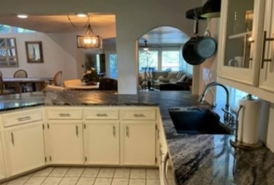 Lake Getaway - Burnet, Texas