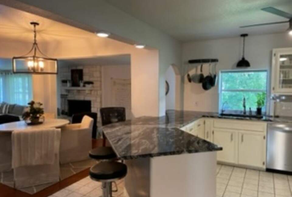 Lake Getaway - Burnet, Texas