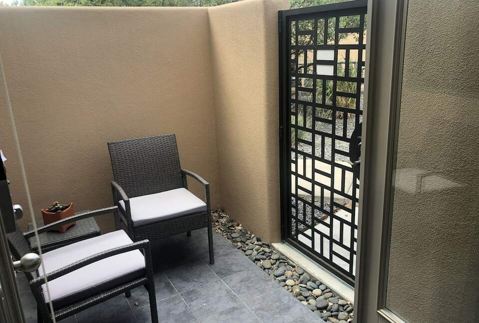 Santa Fe Luxury Condo with Prime Location - Santa Fe, New Mexico