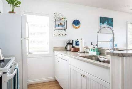 Summer Beach Getaway - Traverse City, Michigan