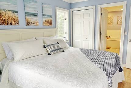 Summer Beach Getaway - Traverse City, Michigan