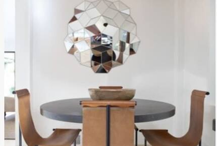 California Om, San Francisco Bay Area Getaway - Hillsborough, California