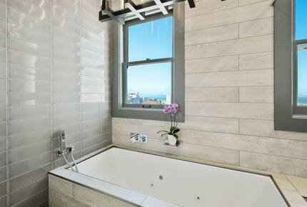 Luxury New Penthouse in Russian Hill - San Francisco, California