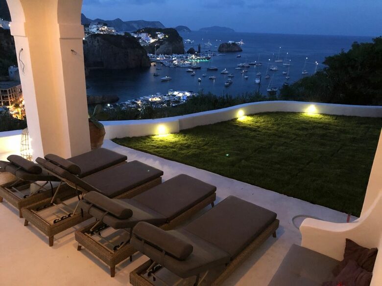 Luxury villa with amazing sea view - Isola di Ponza, Italy