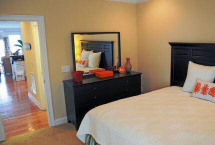 4 Bedroom/4.5 Bath-Beach House, Private Pool Steps from Beach - Surfside Beach, South Carolina