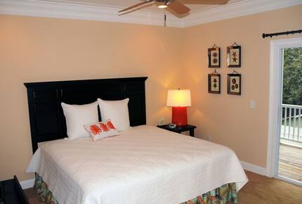 4 Bedroom/4.5 Bath-Beach House, Private Pool Steps from Beach - Surfside Beach, South Carolina