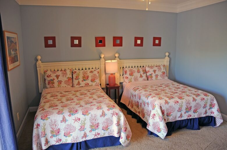 4 Bedroom/4.5 Bath-Beach House, Private Pool Steps from Beach - Surfside Beach, South Carolina