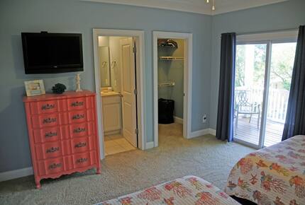 4 Bedroom/4.5 Bath-Beach House, Private Pool Steps from Beach - Surfside Beach, South Carolina