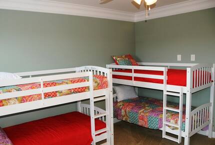 4 Bedroom/4.5 Bath-Beach House, Private Pool Steps from Beach - Surfside Beach, South Carolina