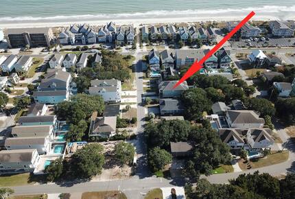 4 Bedroom/4.5 Bath-Beach House, Private Pool Steps from Beach - Surfside Beach, South Carolina
