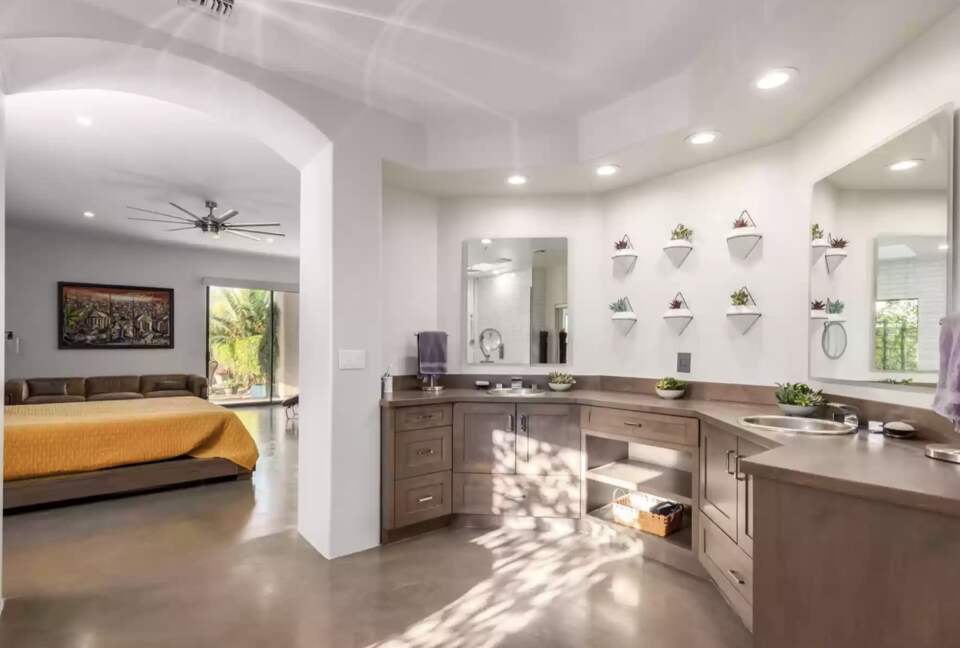 Spectacular North Scottsdale Villa with Pool and Hot Tub - Scottsdale, Arizona