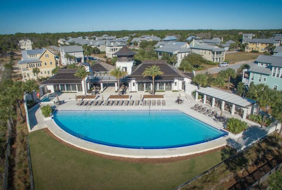 Gorgeous 30A House with Pool, Hot Tub and Bikes! - Santa Rosa Beach, Florida