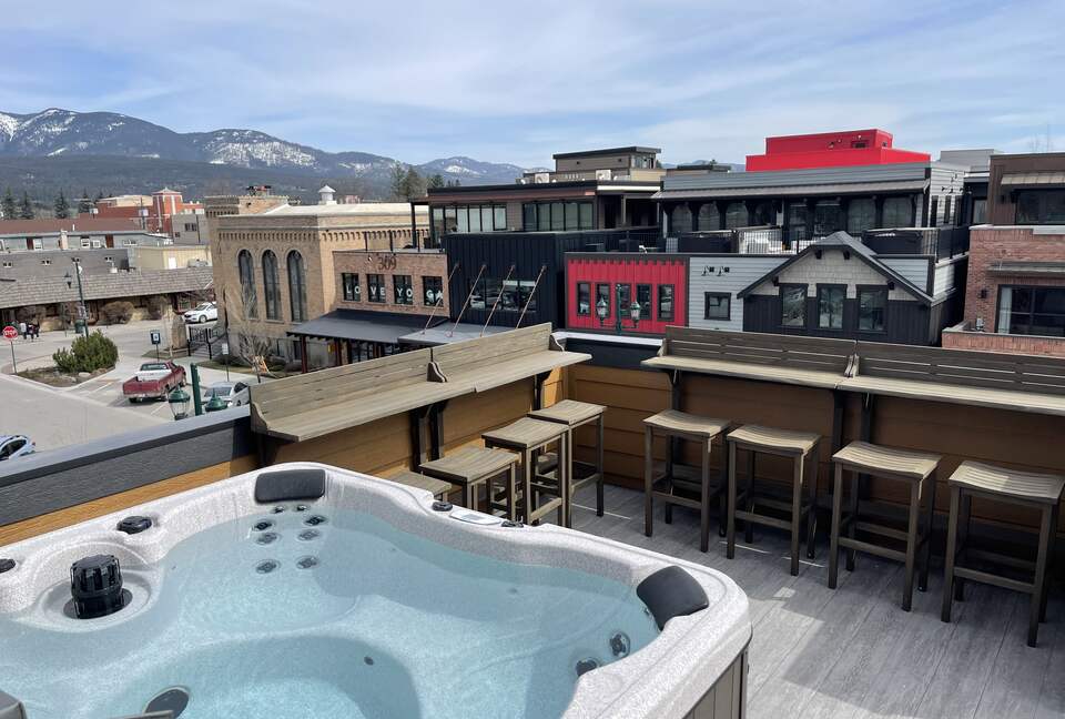 Luxury Penthouse with a Hot Tub on Central Ave - Whitefish, Montana