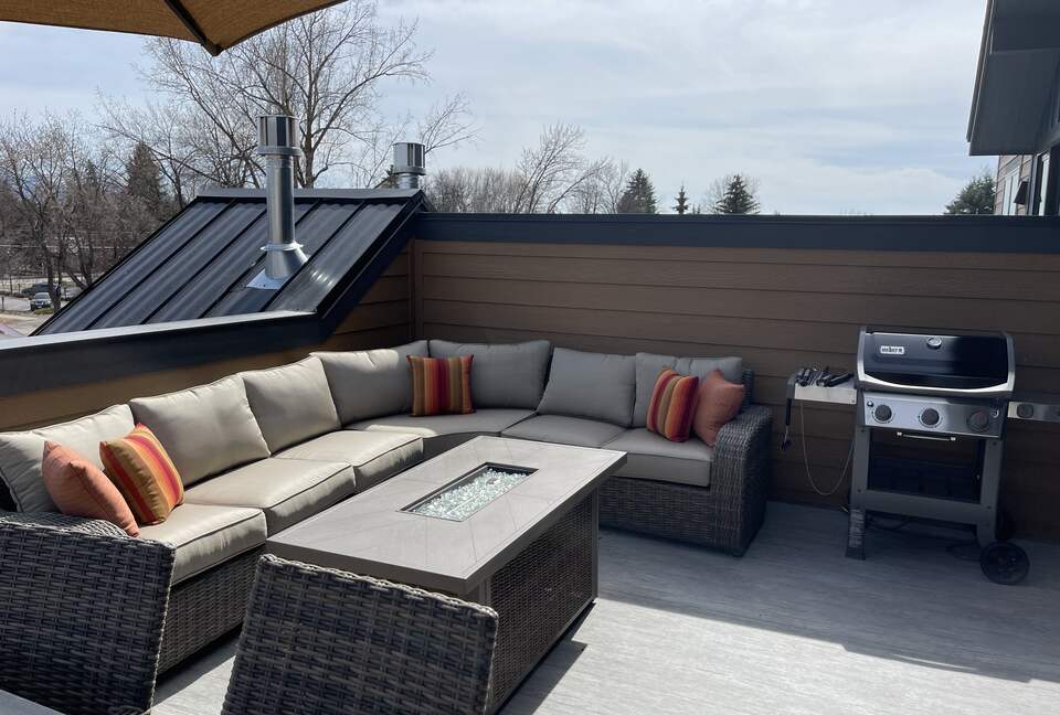 Luxury Penthouse with a Hot Tub on Central Ave - Whitefish, Montana