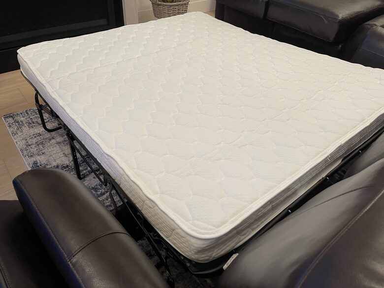 Luxury Penthouse with a Hot Tub on Central Ave - Whitefish, Montana