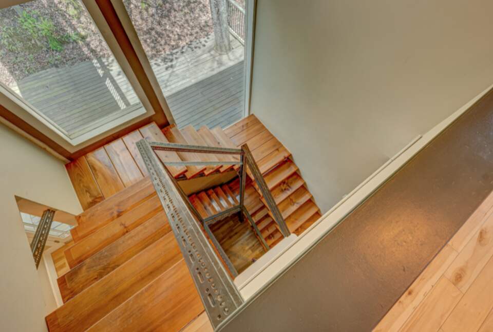 Falcon’s Nest Riverfront Mountain Retreat - mccaysville, Georgia