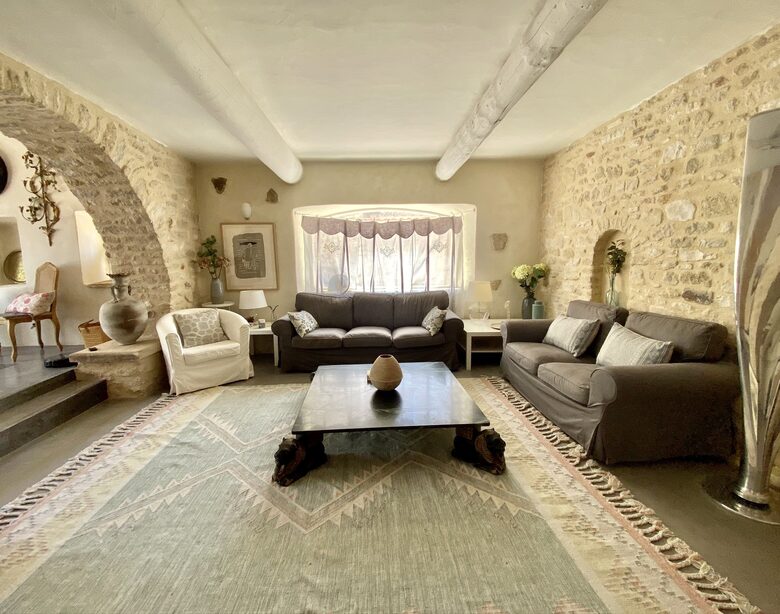 Luxury Villa In the Heart of The Luberon 'Golden Triangle' - Roussillon, Vaucluse, France