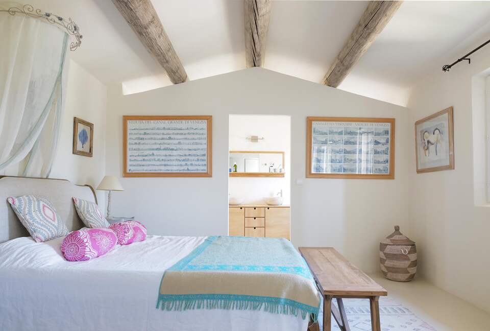 Luxury Villa In the Heart of The Luberon 'Golden Triangle' - Roussillon, Vaucluse, France