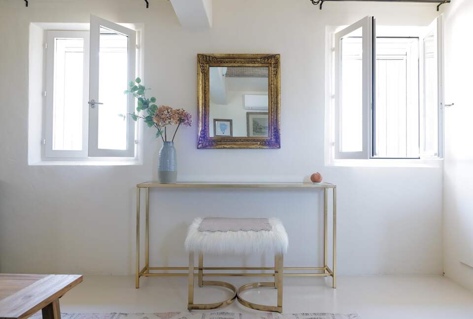 Luxury Villa In the Heart of The Luberon 'Golden Triangle' - Roussillon, Vaucluse, France