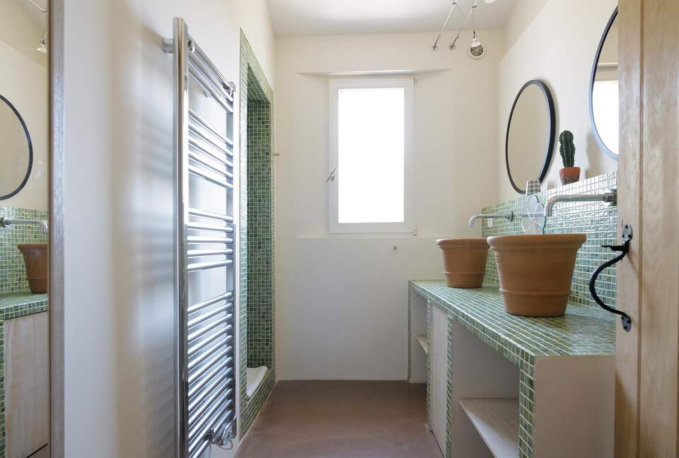 Luxury Villa In the Heart of The Luberon 'Golden Triangle' - Roussillon, Vaucluse, France