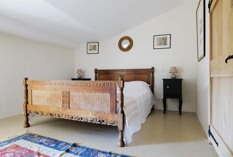 Luxury Villa In the Heart of The Luberon 'Golden Triangle' - Roussillon, Vaucluse, France