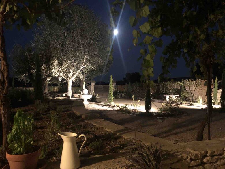 Luxury Villa In the Heart of The Luberon 'Golden Triangle' - Roussillon, Vaucluse, France