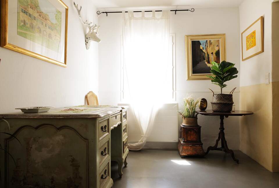 Luxury Villa In the Heart of The Luberon 'Golden Triangle' - Roussillon, Vaucluse, France