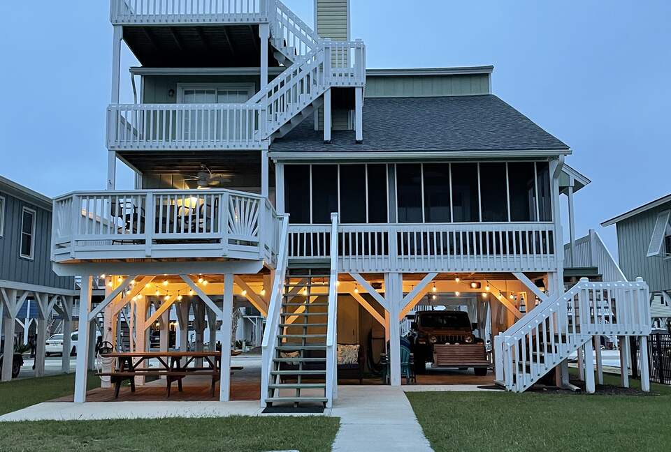 Ocean Isle Beach Retreat - Ocean Isle Beach, North Carolina