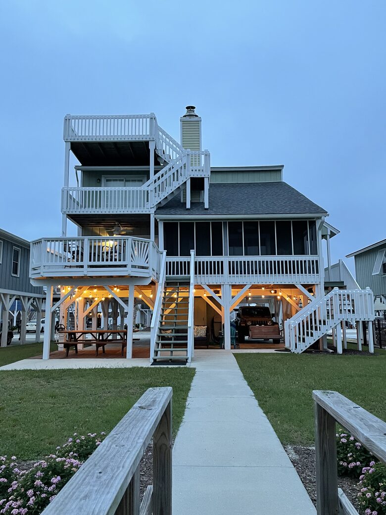 Ocean Isle Beach Retreat - Ocean Isle Beach, North Carolina