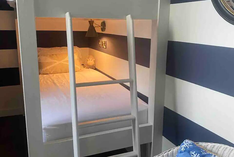 The Other 43 - Kinsale, Ireland