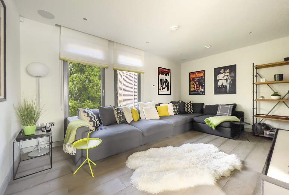 Mallard Lodge - Lechlade, United Kingdom