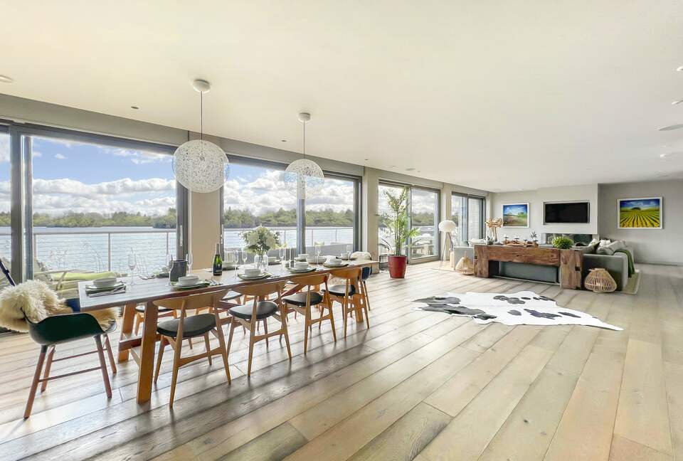 Mallard Lodge - Lechlade, United Kingdom