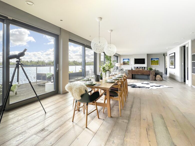 Mallard Lodge - Lechlade, United Kingdom