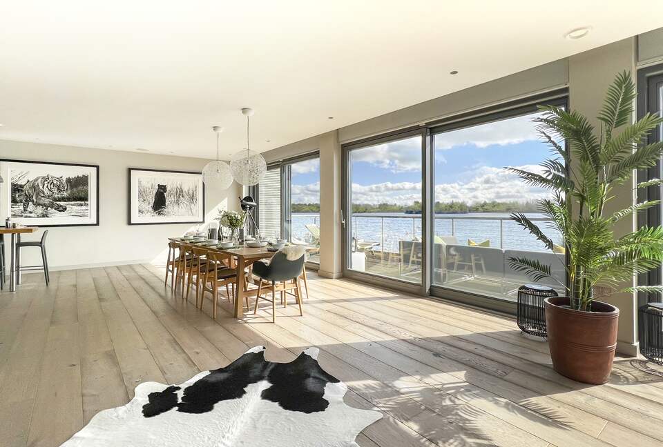 Mallard Lodge - Lechlade, United Kingdom