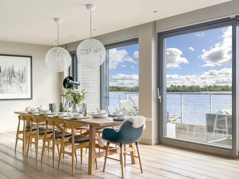 Mallard Lodge - Lechlade, United Kingdom