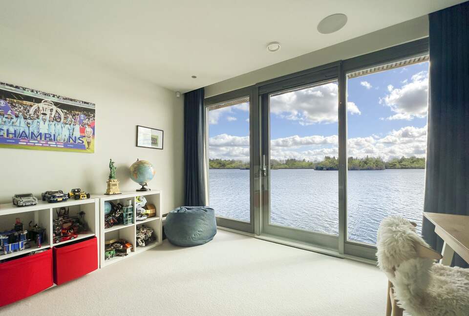 Mallard Lodge - Lechlade, United Kingdom