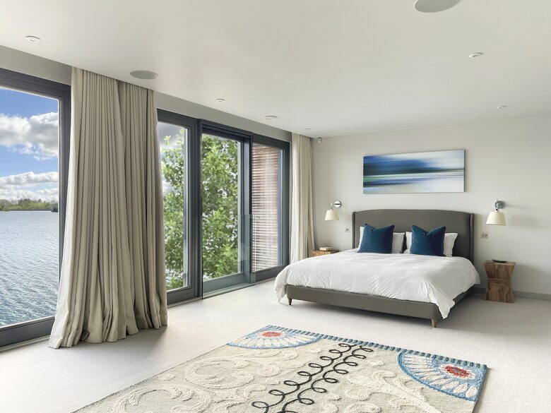 Mallard Lodge - Lechlade, United Kingdom