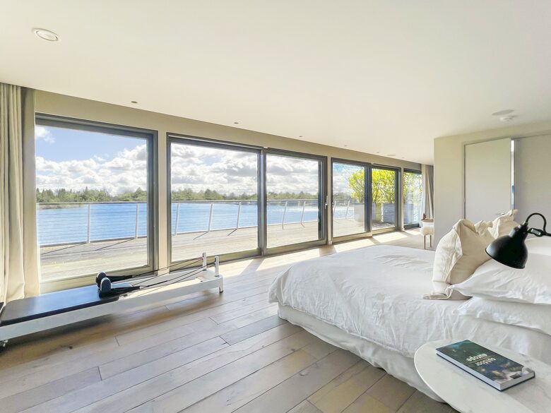 Mallard Lodge - Lechlade, United Kingdom