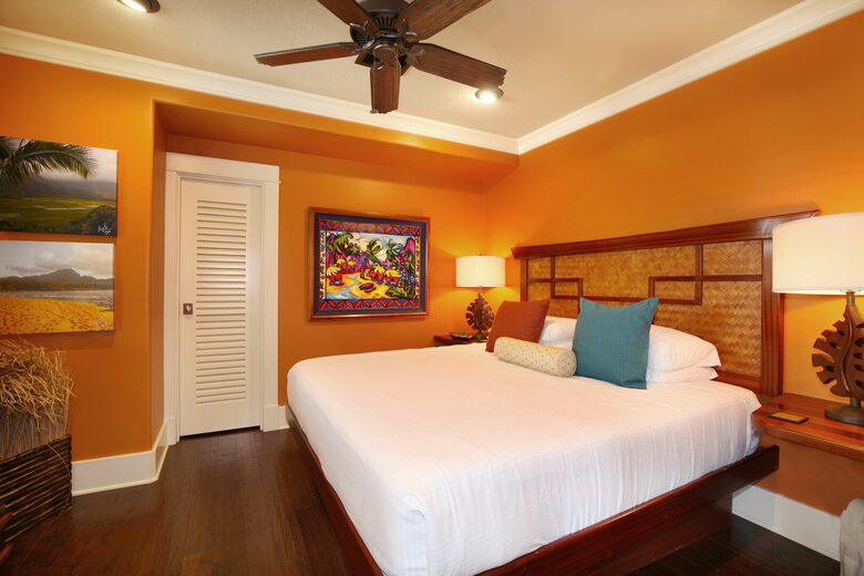 C300 Custom Ocean View Penthouse - Kauai, Hawaii