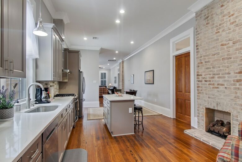 Historic Newly-Renovated Retreat - Arabi, Louisiana