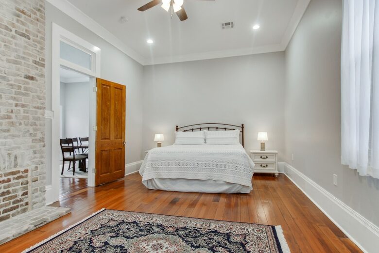 Historic Newly-Renovated Retreat - Arabi, Louisiana