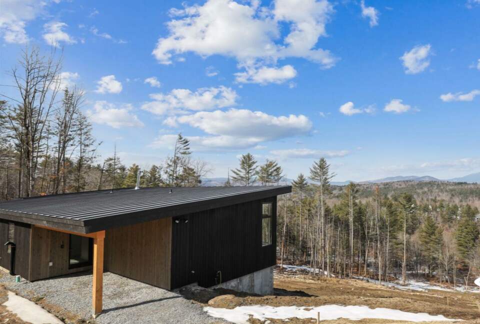 "The Landry" Mountain Retreat in Stowe Hollow - Stowe, Vermont