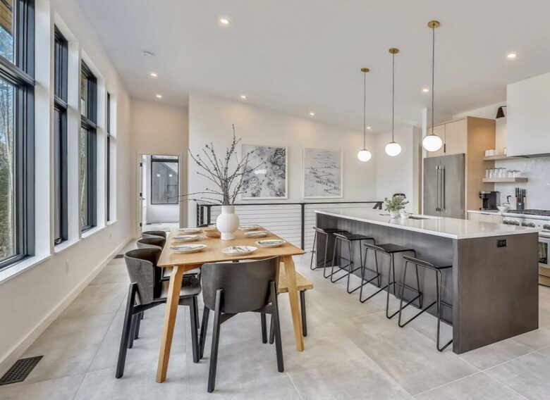 "The Kelley" Mountain Retreat in Stowe Hollow - Stowe, Vermont