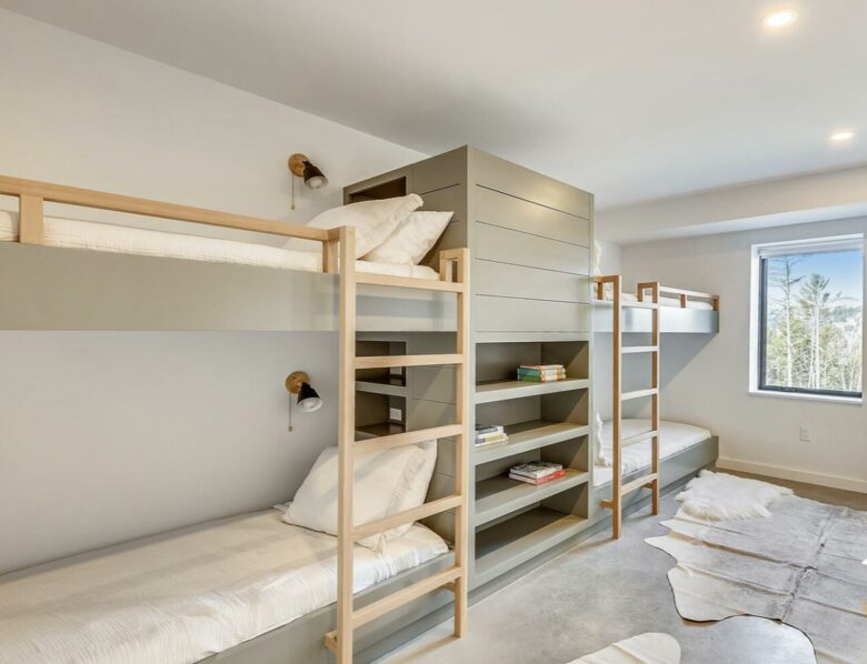 "The Kelley" Mountain Retreat in Stowe Hollow - Stowe, Vermont