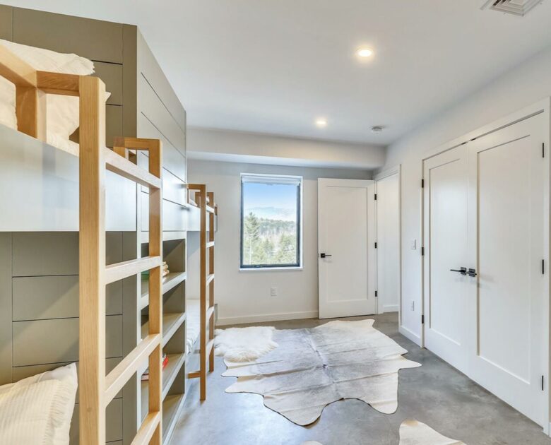 "The Kelley" Mountain Retreat in Stowe Hollow - Stowe, Vermont