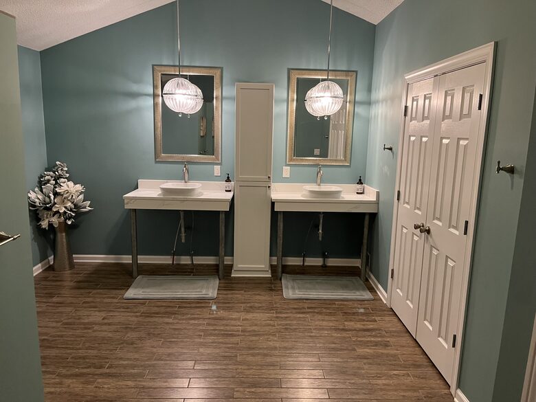 Sunset Summit on Lake Lanier - Lula, Georgia