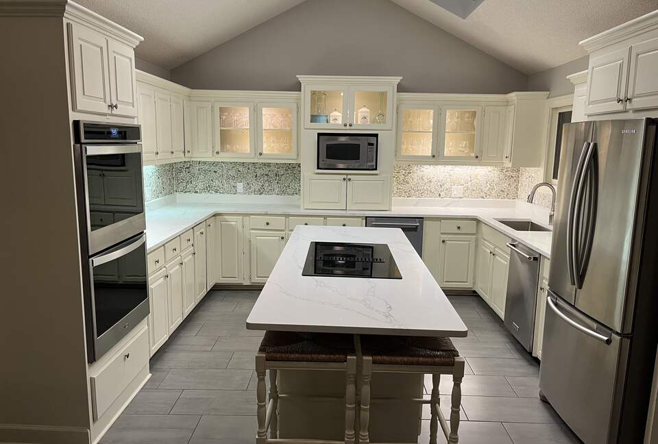 Sunset Summit on Lake Lanier - Lula, Georgia