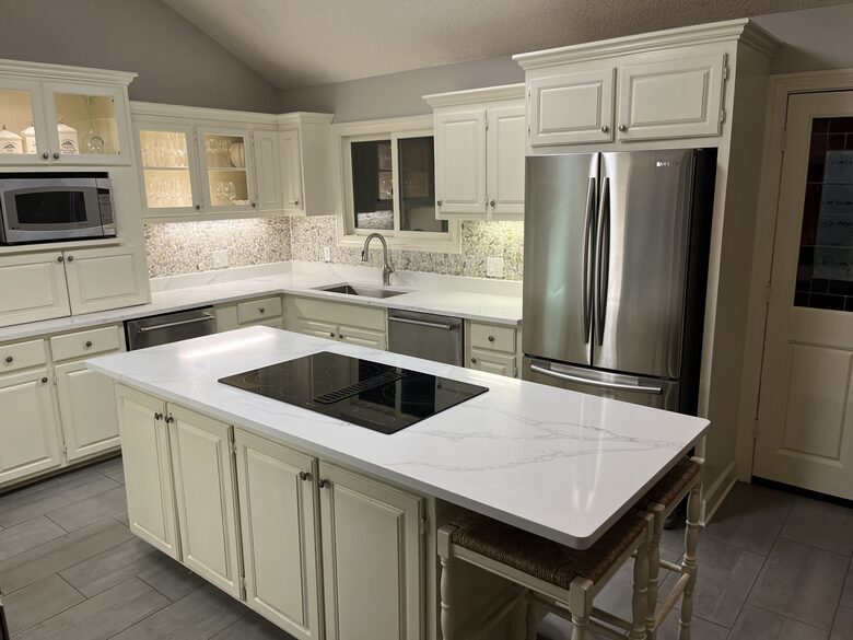 Sunset Summit on Lake Lanier - Lula, Georgia